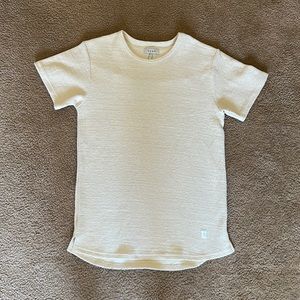 Men’s Akomplice T-shirt. New with tags. Size L.